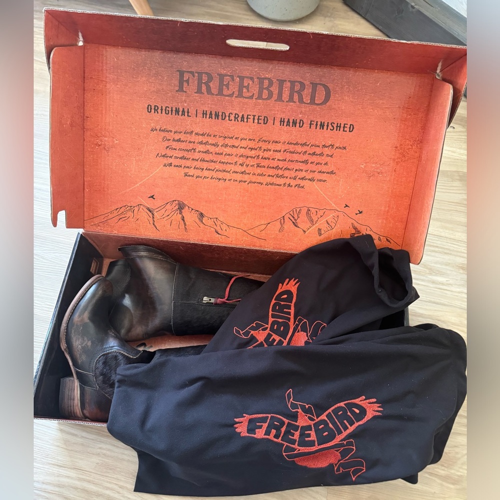 Freebird Charlie boots— women’s size 7– brand new with box/inserts/dust bags! - Picture 9 of 12